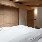 Roma 39 Trilo ボルミオ